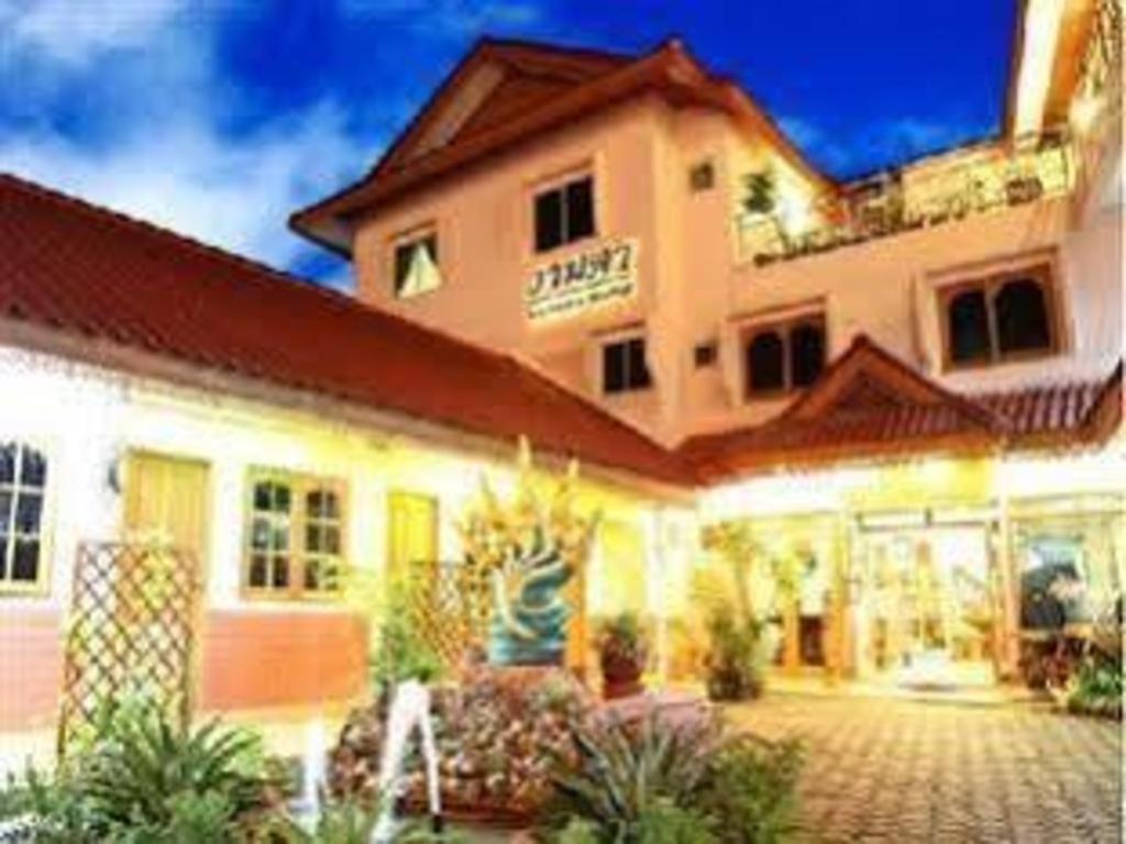 Ngamta Hotel Mae Hong Son Exterior foto