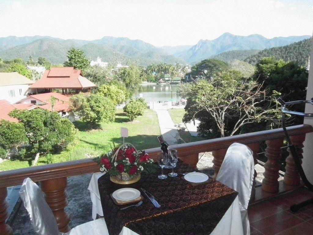 Ngamta Hotel Mae Hong Son Exterior foto