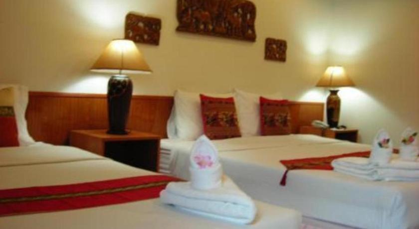 Ngamta Hotel Mae Hong Son Exterior foto